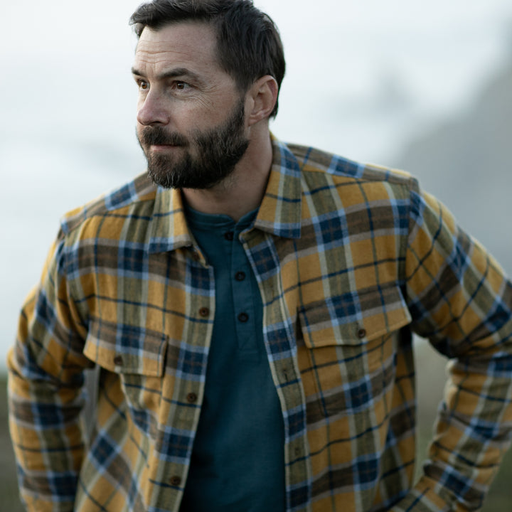 Bearded man in Pladra Men&
