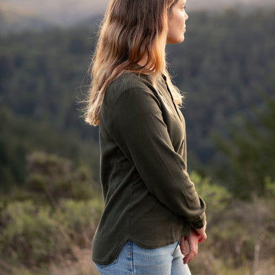 Women's Elko Henley- Forest Green