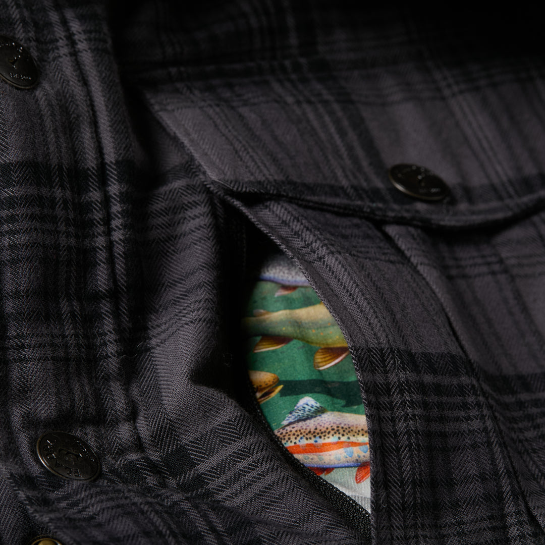 A close-up shows the Pladra Men&