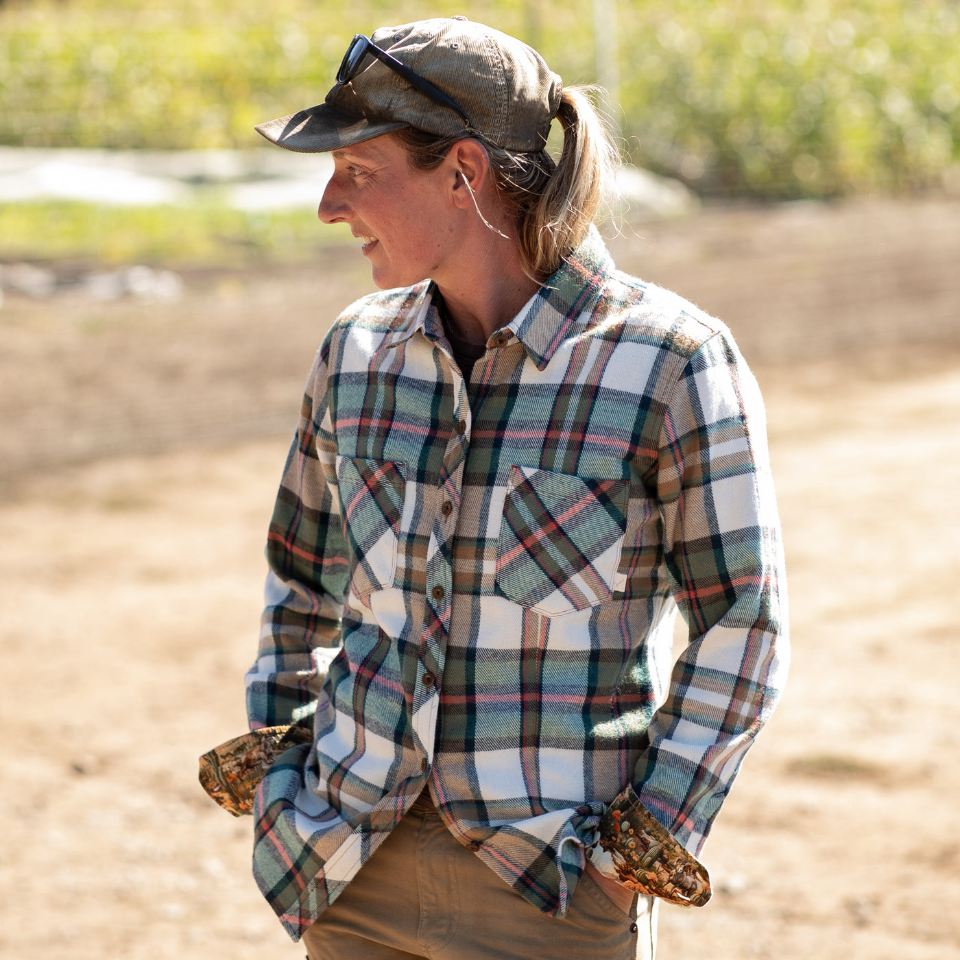 Women's Every Day Elite Flannel Shirt- Coyote Tan