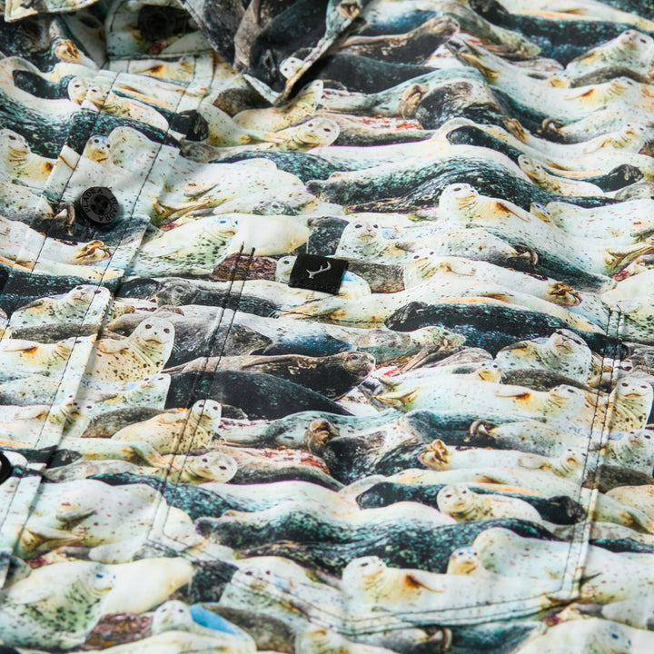 Close-up of Pladra Men&