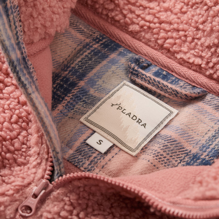 Close-up of the Women&