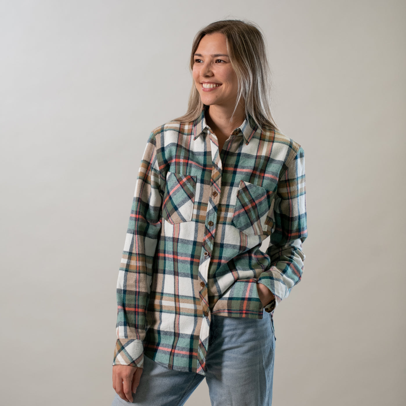 Women's Every Day Elite Flannel Shirt- Coyote Tan