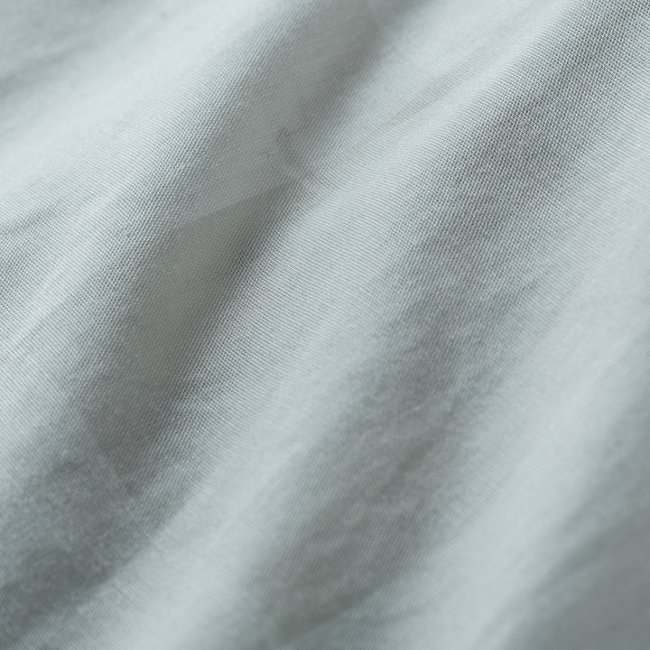 Close-up of Pladra Women&