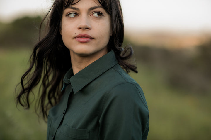 Woman with dark hair in a Pladra Women&