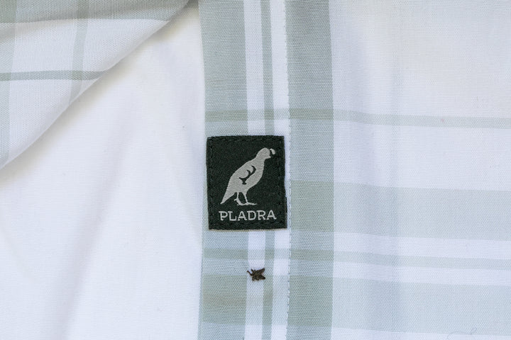 Close-up of Pladra Women&